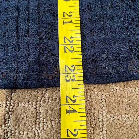 LOFT dark blue lace tank top size small - Picture 10 of 10